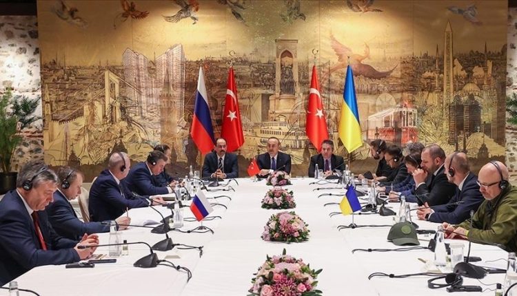 ما الدور الذي ستلعبه تركيا إذا كانت "دولة ضامنة" في الحل المرتقب بين روسيا وأوكرانيا؟