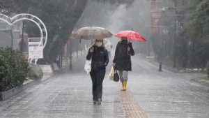 الأرصاد الجوية تحذر من أمطار غزيرة في عموم تركيا