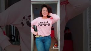 مصر.. بلاغ ضد فتاة “تيك توك” بتهمة خدش الحياء