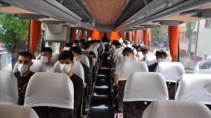 تركيا تعيد 73 مهاجرا الى بلدانهم