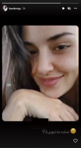 جمالها الطبيعي يلفت الانظار.. هاندا ارتشيل تظهر بدون مكياج 38