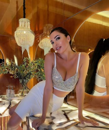 بجلسة تصوير جريئة.. لاميتا فرنجية بأحدث ظهور لها!! (صور) 3