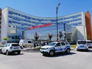 تركي يقتل طبيب وينتحر داخل مشفى في قونية