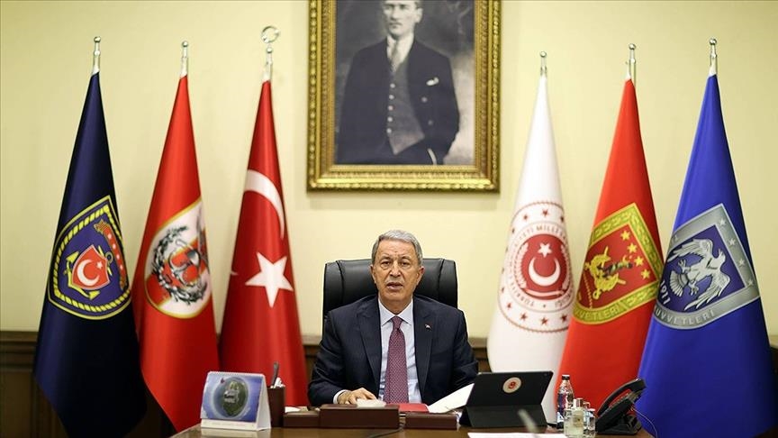 أنقرة وكييف تبحثان تطورات شحن الحبوب 13