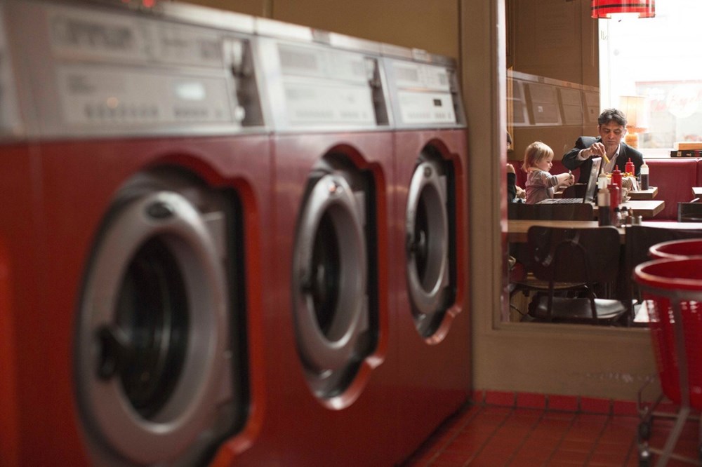 زلزال بقوة 7.8 درجات وأنت تتناول قهوتك.. اغرب مقاهي حول العالم 7