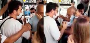 شاهد ردة فعل فتاة مع شاب قام بتصويرها في احدى حافلات إسطنبول 1