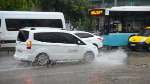 أمطار غزيرة متوقعة في 7 مدن تركية