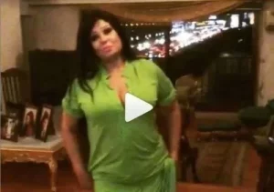 شاهد لحظة سقوط فستان فيفي عبده وهي ترقص “فيديو”