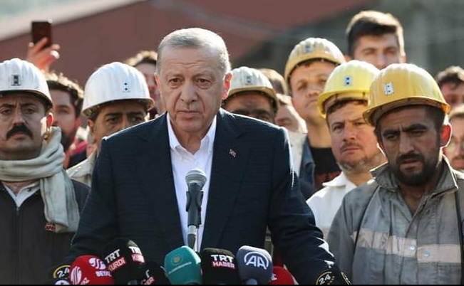 أردوغان يعلن الحصيلة النهائية لضحايا انفجار المنجم وانتهاء عمليات البحث  9