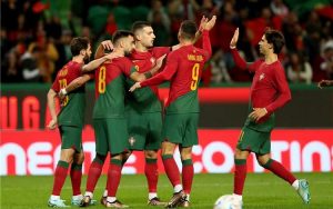 هل يشارك رونالدو أساسيا أمام المغرب؟
