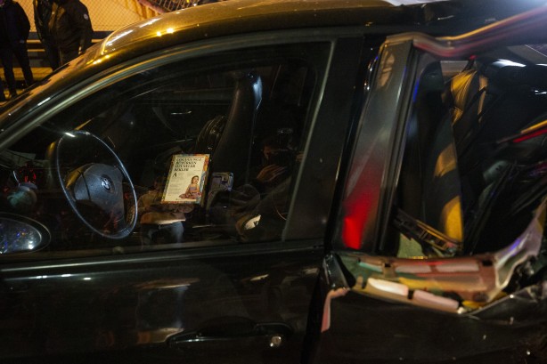 تصادم 13 سيارة في حادث سير مريع بوسط مدينة اسطنبول "صور وفيديو" 9