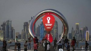 “الشطاف” يثير دهشة مشجعى كأس العالم الأوروبيين.. وشيخة قطرية تعلق