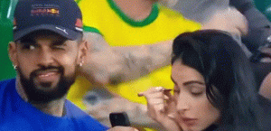 شاهد أكثر اللحظات غرابة في كأس العلم لم يعرضها الإعلام  56