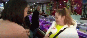 قناة تركية تقيل مراسلة تسببت في فضيحة (فيديو)