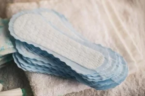 ما السبب في ظهور افرازات مهبلية رمادية اللون؟ 5