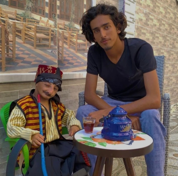 بعد وفاة عزيز الأحمد.. صديقه يعلن اعتزاله ويفجر مفاجأت صادمة !! 3