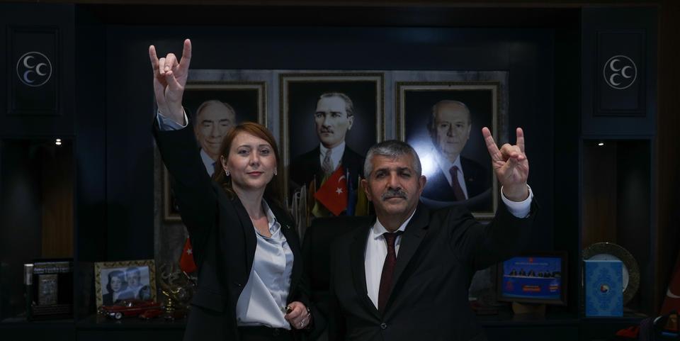 استقالة نائبة رئيس حزب النصر التركي 13