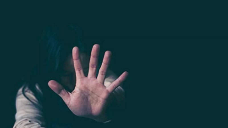 أمريكي يذبح زوجته ويفصل رأسها عن جسدها .. وما فعله بعد الجريمة صادم !! 1