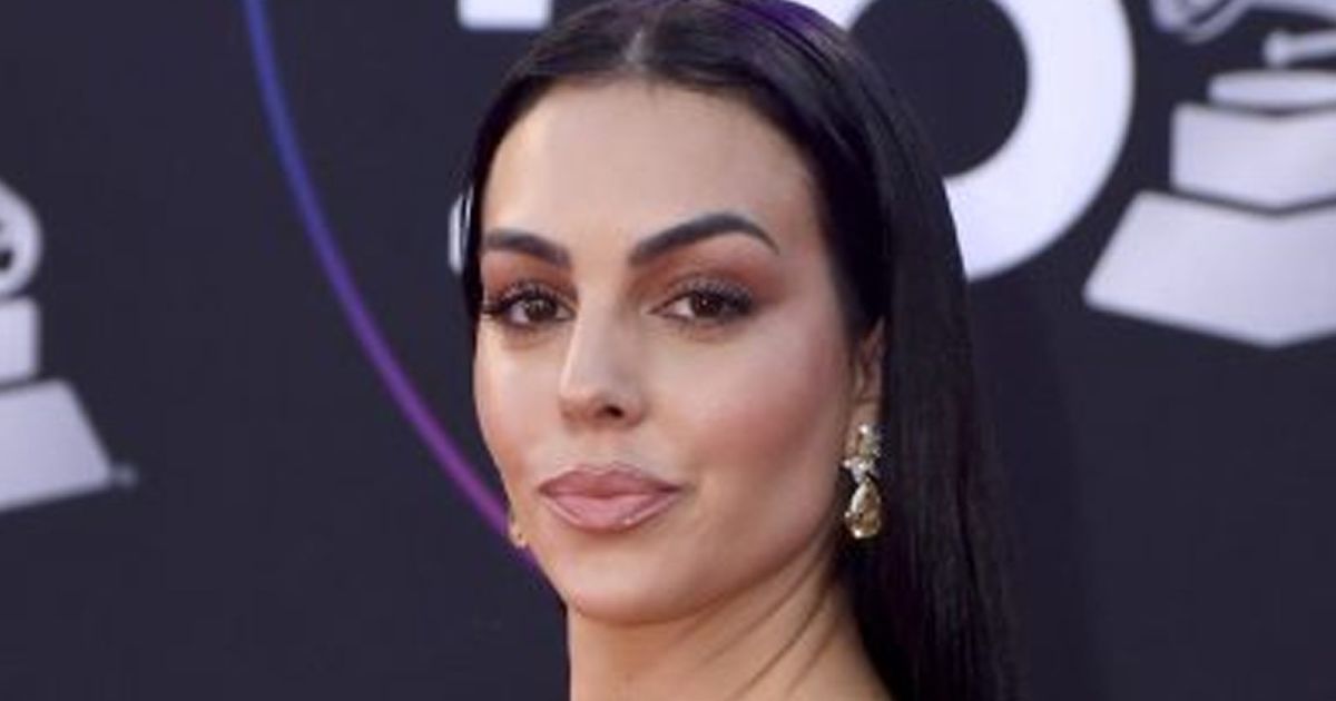 صور جديدة لجورجينا في عيد ميلادها ال29 في الرياض 1