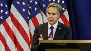 وزير الخارجية الامريكي يزور قاعدة انجرليك جنوبي تركيا