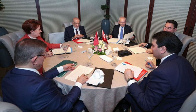 الطاولة السداسية