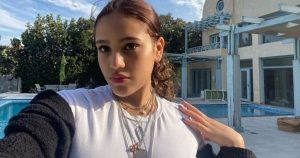 جنا عمرو دياب