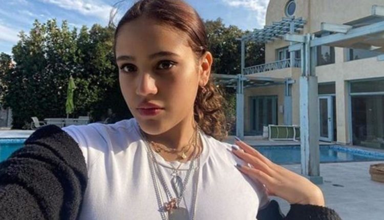 جنا عمرو دياب