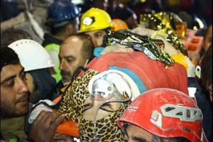 تركيا.. نجاة عائلة بعد قضائها 9 أيام تحت أنقاض الزلزال