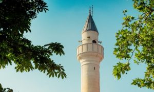 لأول مرة.. السماح برفع الاذان عبر مكبرات الصوت في مدينة امريكية