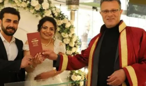 بعد 36 ساعة تحت الأنقاض.. شاب تركي يعقد قرانه في نفس مكان وقوع الزلزال