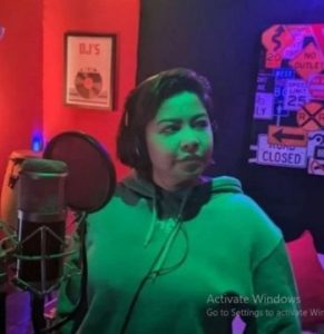 ظهور صادم لـ شيرين عبد الوهاب.. وزن زائد جداً ووجه شاحب 2 ظهور صادم لـ شيرين عبد الوهاب.. وزن زائد جداً ووجه شاحب 1