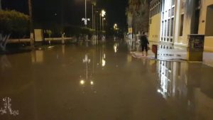 شوارع الإسكندرونة بتركيا تتحول الى بحر بسبب الهطول الغزير للأمطار ’’صور’’ 3