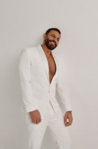 نيقولا معوض بطل "الثمن" يعايد متابعيه على طريقته الخاصة 1