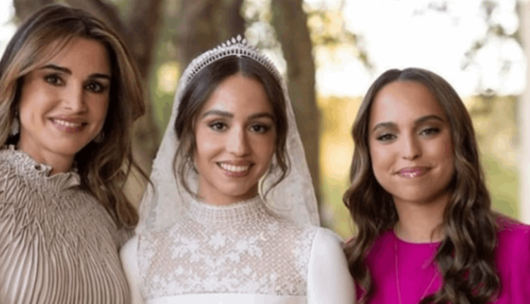 الملكة رانيا