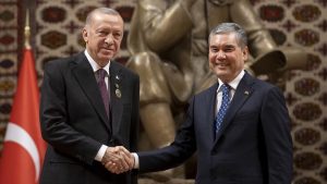 أردوغان يتبادل تهاني عيد الاضحى مع نظيره التركمانستاني