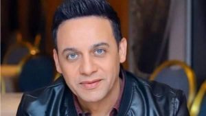 الموت يفجع الفنان مصطفى قمر