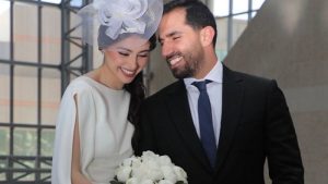 بسبب فستان زفافها.. ماريتا الحلاني تشكر إيلي صعب وهذا ما قالته !