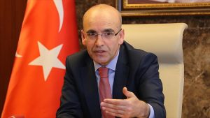 وزير الخزانة والمالية التركي يوجه رسالة مطمئنة للمستثمرين