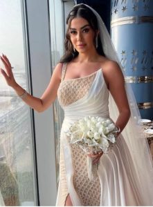 ميرنا نور الدين تحتفل بزفافها بحضور صلاح عبد الله وعلى ربيع وبسمة بوسيل ونجوم الفن