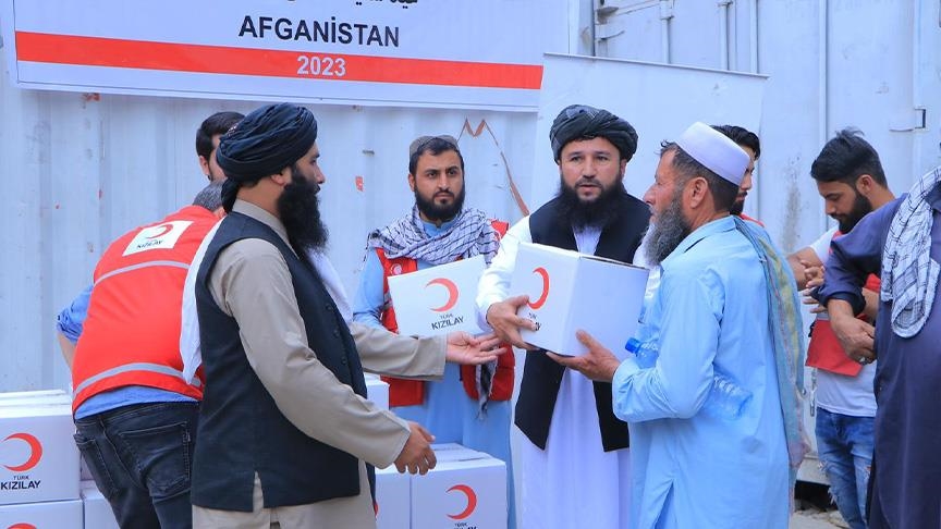 الهلال الأحمر التركي يوزع لحوم الأضاحي على 5 آلاف أسرة أفغانية 5