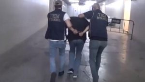 الامن التركي يعتقل “امام اسطنبول” عضو “هيئة سلاح الجو”