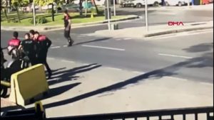 حادث مأساوي في اسطنبول: شرطي مرور يفقد حياته أثناء محاولته إيقاف دراجة نارية