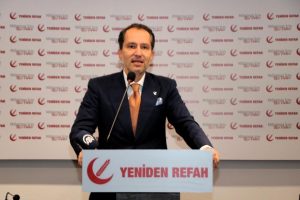 رئيس حزب الرفاه ينتقد ارتفاع الضرائب في تركيا