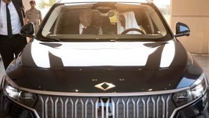 شيخة قطرية تعلق على إهداء أردوغان سيارة “توغ” لأمير قطر