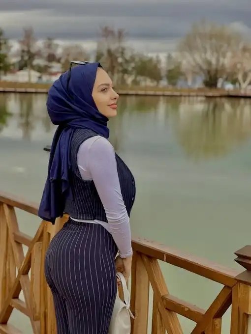 تفاصيل قصة راقصة"تويرك" بالحجاب التي اثارت جدلا واسعا في تركيا.. تم ضبطها تمارس الدعارة "صور" 3