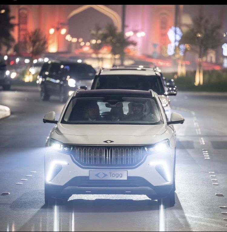 لغة جسد اردوغان وبن زايد والجولة بالسيارة التركية.. نشطاء بتقاعلون 5