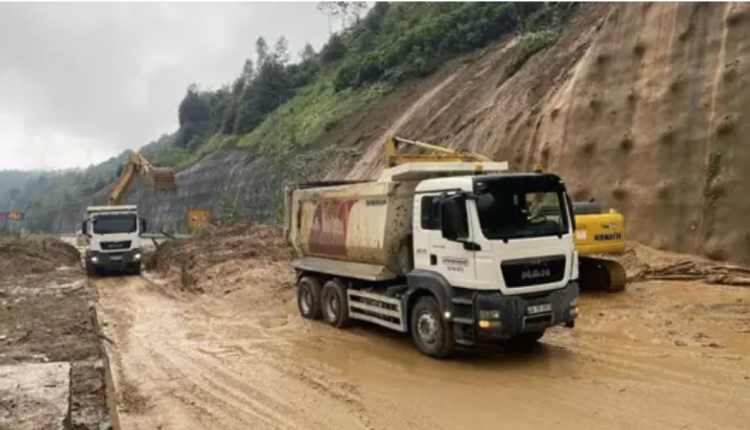 طريق الأناضول السريع المغلق