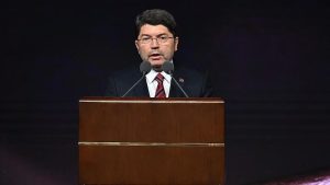 تركيا تطلق تحقيقاً بشأن الهجوم على القنصلية السويدية في إزمير