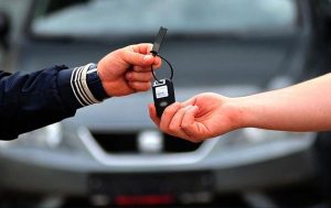 تعديلات جديدة للوائح بيع السيارات والعقارات في تركيا