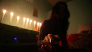 دولة عربية تعلن القبض على 73 شخص بتهمة ممارسة الرذيلة مقابل المال